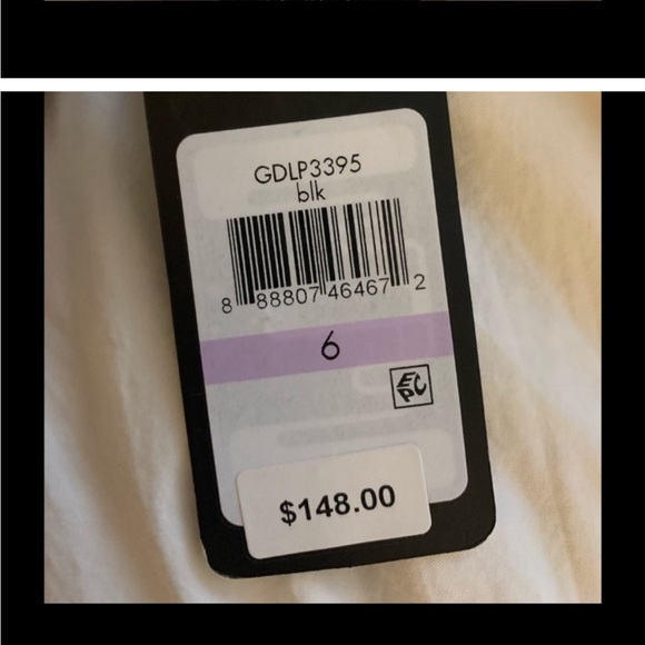 Little black dress - Picture 2 of 2